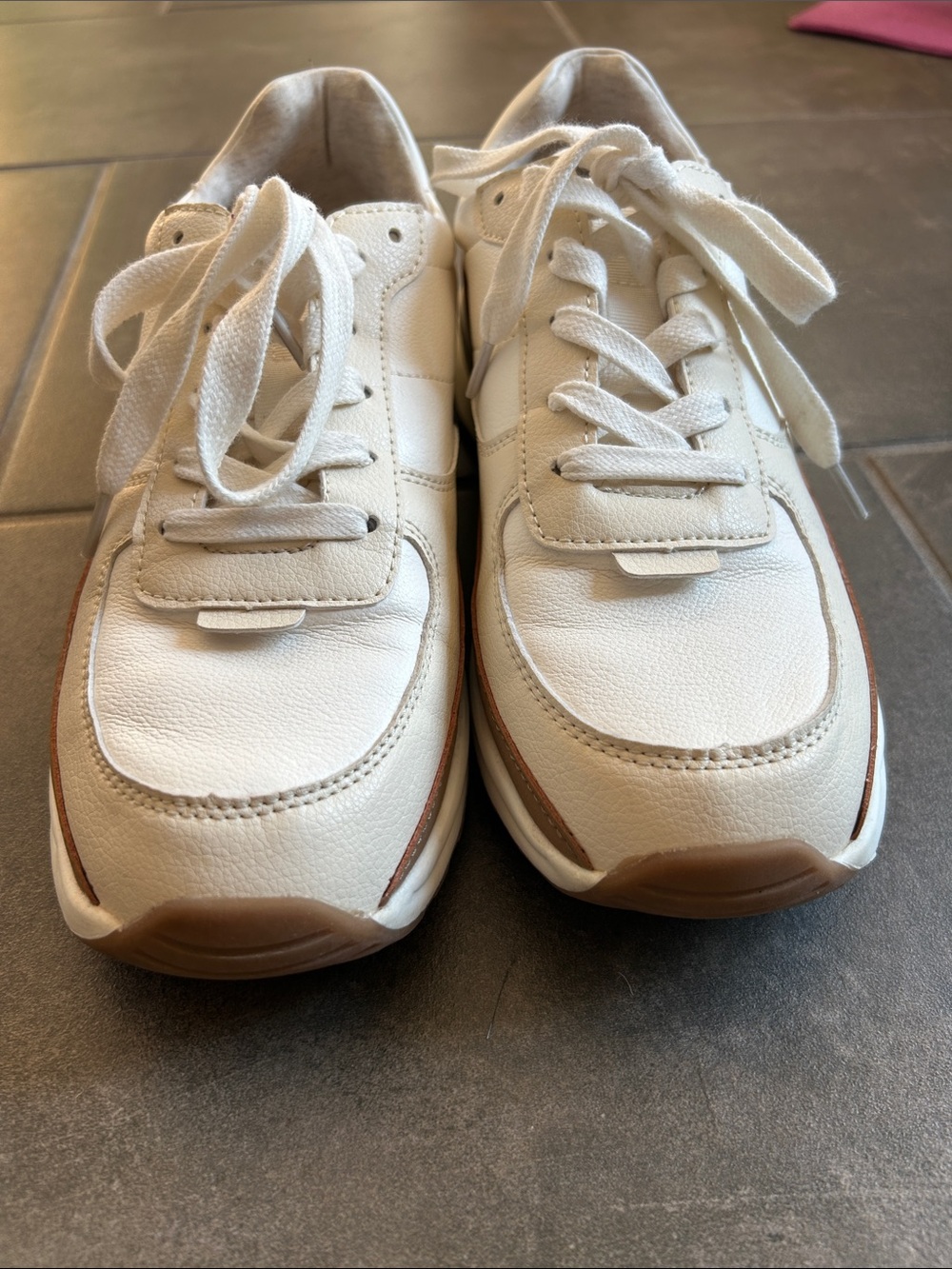 Cushionaire White and Tan Sneakers - Picture 10 of 12